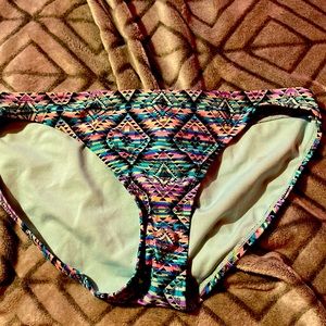 Rainbow swim bottoms in size large